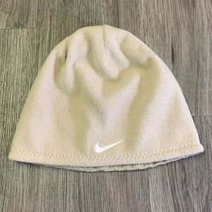 Reversible toque